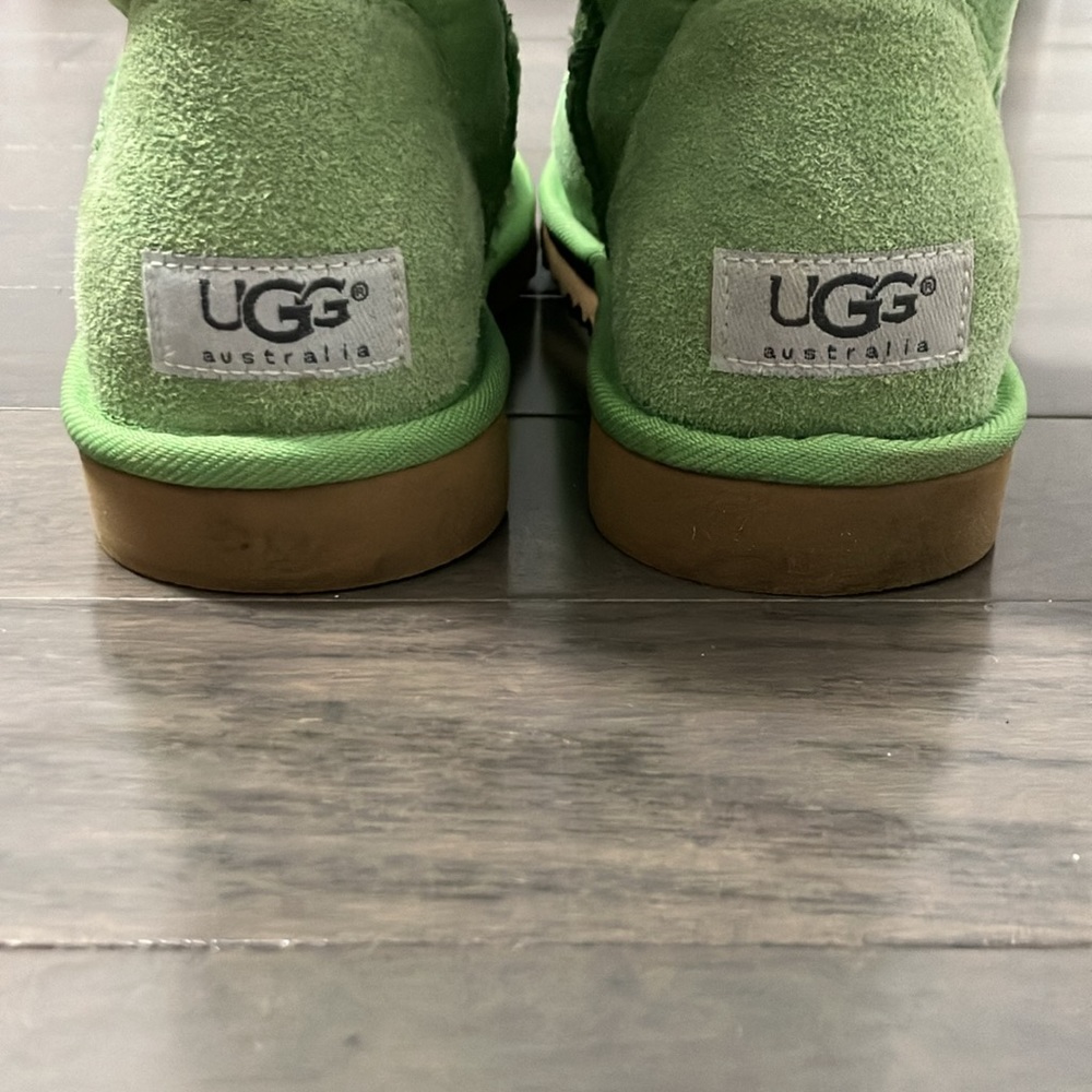 Y2K Vintage Ugg Classic Short Boots Size 6 - Picture 8 of 14